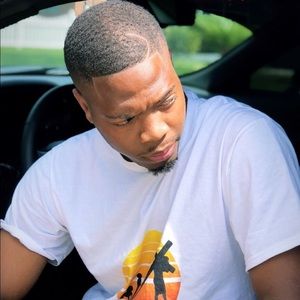 Meet your Posher, Jamario